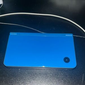 Nintendo DSi XL